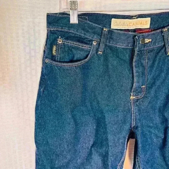 Cabela's Women's 10 Short flannel lined jeans. Straight Leg Denim. Buffalo Red - Picture 2 of 10